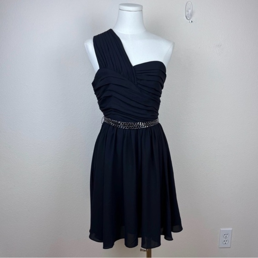 Express - One Shoulder‎ Little Black Dress